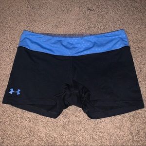 MOVING SALE! UNDER ARMOUR SPANDEX SHORTS